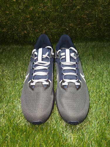 Nike Pegasus 40 Dallas Cowboys size 14