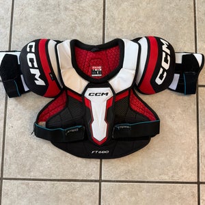Men's Medium Senior CCM JetSpeed FT680 Shoulder Pads (Used)