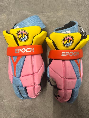 2018 ILF World Championship Commemorative Epoch ID Lacrosse Gloves Large