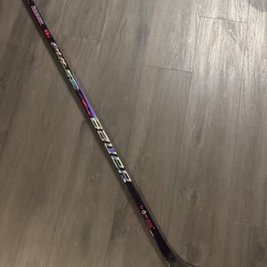 New Bauer Pulse Graffiti LE limited edition Left Hand Hockey Stick P28 77 Flex