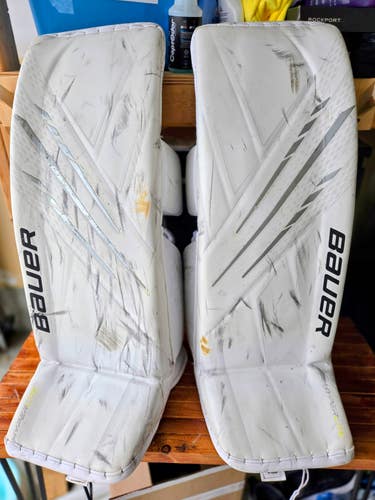 Bauer Hyperlite 1 Goalie Pads 35+1 Senior Large – Lightweight Pro Pads