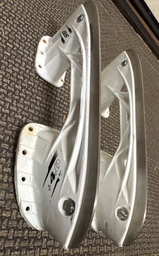 CCM Sb 4.0 263 mm (Used)