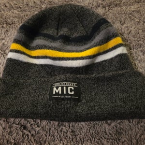 Michigan Wolverine Medium/Large Top of the World Sock Cap Large