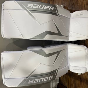 32" Bauer Sv-Pro Goalie Leg Pads (Used)
