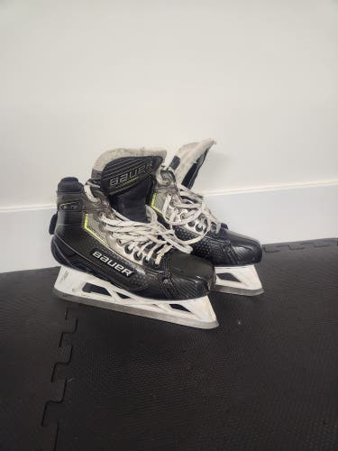 2022 Bauer Elite Hockey Goalie Skates Wide Width 8.5 (Used)