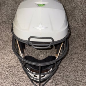 Allstar mvp5 catchers helmet . (New condition)