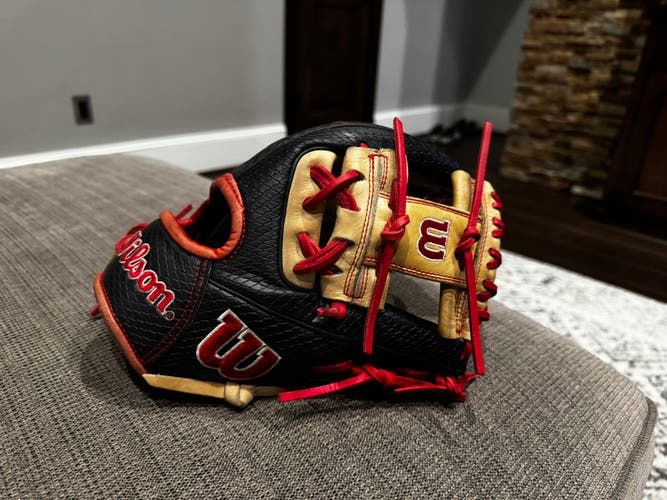 Wilson A2000 PF88 RH Infield Baseball Glove 11.25" (Used)