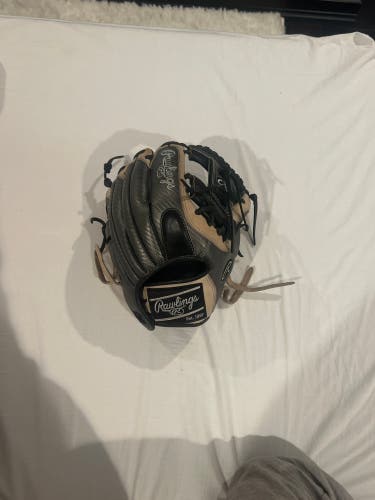 2023 Rawlings Heart of the Hide RH Infield Baseball Glove 11.5" (New)