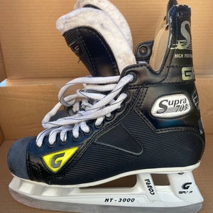 Used Graf Supra 705 Hockey Skates Size 7 Made in Canada!