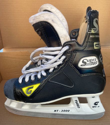 Used Graf Supra 705 Hockey Skates Size 7 Made in Canada!
