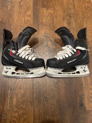 2013 Bauer Vapor X60 Hockey Skates Regular Width 6.5 (Used)