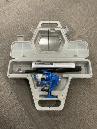 Used Shakespeare TELESCOPIC ROD AND REEL W/CASE Rod and Reel Combo 11614-S000229227