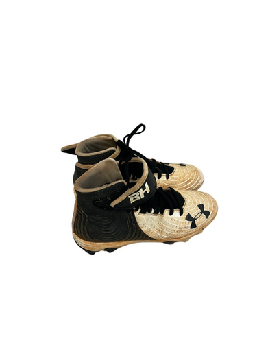 Used Under Armour Harper Mens 7 Black and White Baseball Cleats 11692-S000145633