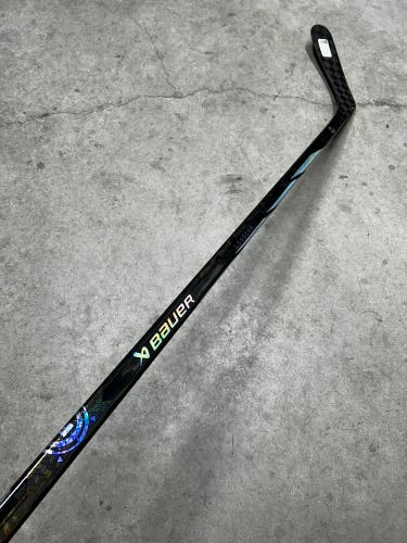 65 Flex P92 Senior Bauer Proto R Left Hand Hockey Stick Pro Stock (New) NHL