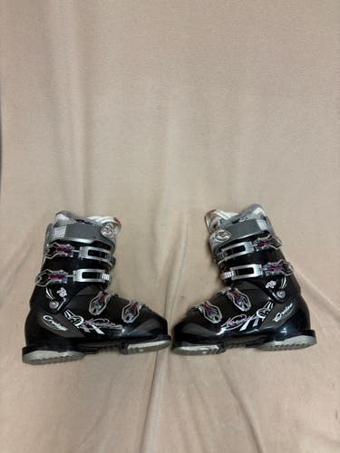 Mondo 26 & 26.5 Women's Nordica All Mountain Ski Boots (Used)