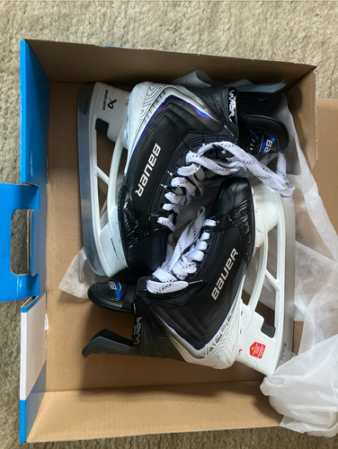 2025 Bauer Vapor Flylite Hockey Skates Extra Wide Width 7.5 (New)
