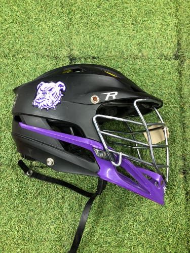 Black Adult Cascade R Helmet (Used)