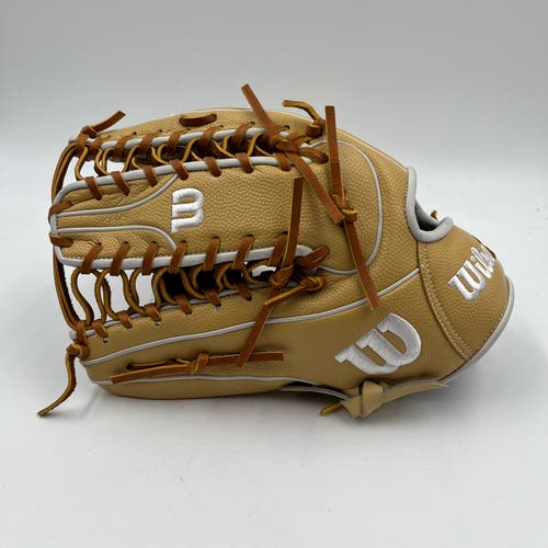 Wilson A2000 SK38 GM 12.75 Lefty Outfield Baseball Glove