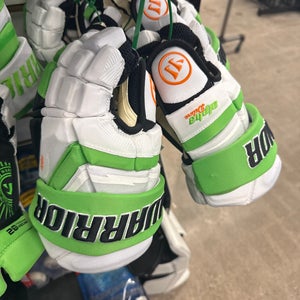 Warrior Alpha Deluxe 20th Anniversary Gloves 11" (New)