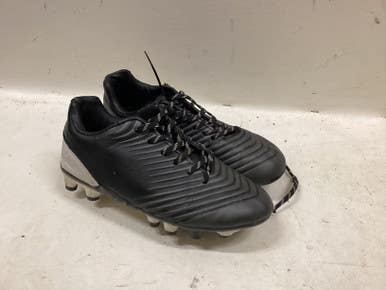 Used Brava Soccer Cleats Black Youth 11.0 11725-S000496575