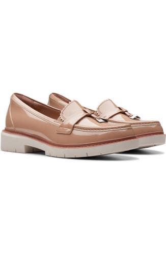 Clarks Westlynn Bella Loafer Womens 8 Warm Beige Lug Sole Slip On Shoes HAWK1707