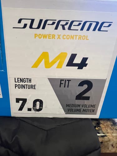 2022 Bauer Supreme M4 Hockey Skates 7 (Used)