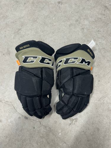 15” CCM Pro Custom Arizona Sun Devils Pro Gloves Pro Stock (New) NHL