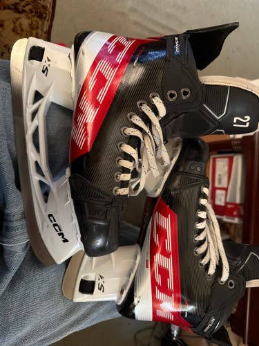 2021 CCM JetSpeed FT4 Pro Hockey Skates Regular Width 7.5 (Used)