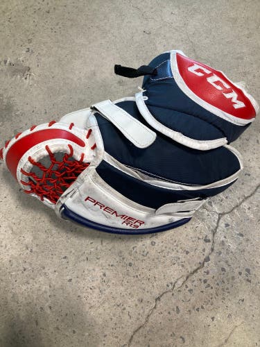 Senior CCM Premier R1.9 Regular Goalie Glove