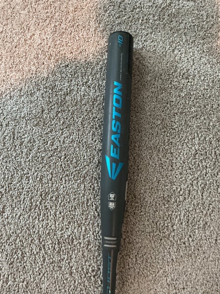 2018 Easton Ghost DOUBLE BARREL 33in 23oz FP18GH10 Fastpitch Softball Bat
