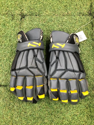 Towson University True N1X Lacrosse Gloves 14" (Used)