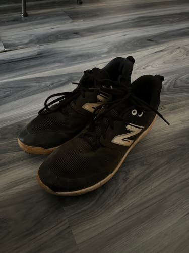 Black Men's Size M 11.0 (W 12.0) Adult New Balance 3000v6 Low Top Metal (Used)