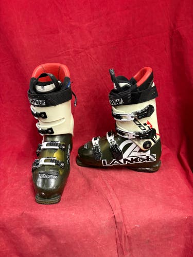 Ski Boots: Mondo 26 & 26.5 Lange Ski Boots (Used)