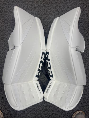 34" CCM EFlex 7.5 34 +1 Goalie Leg Pads (New)