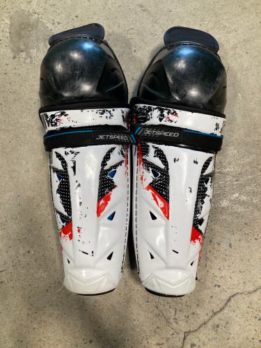 13" Junior CCM JetSpeed FT680 Shin Pads