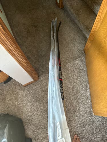 Senior CCM JetSpeed Left Hand Hockey Stick P28 75 Flex Pro Stock (New) 3 pack