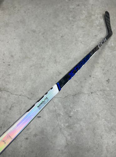 85 Flex P29 Senior CCM JetSpeed FT6 Pro Left Hand Hockey Stick Pro Stock (New)