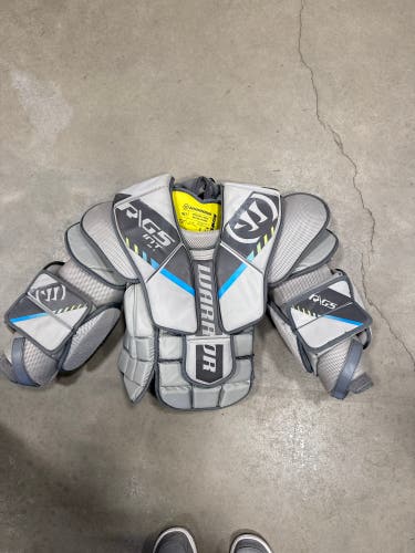 Warrior Ritual G5 Goalie Chest Protector (Used) | Intermediate Medium/ Large