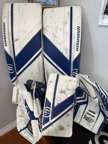 32" 2023 Warrior Ritual G6 Regular Goalie Full Set (Used)