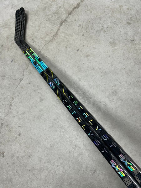 2 PACK 70 Flex P28 Senior True Catalyst 9x3 Right Hand Hockey Stick Pro Stock (New)