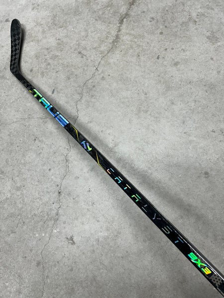 70 Flex P92 Senior True Catalyst 9x3 Right Hand Hockey Stick Pro Stock (New)