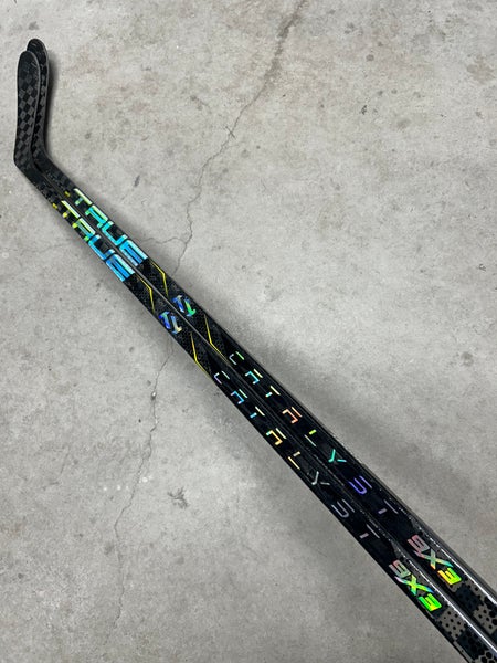 2 PACK 70 Flex P92 Senior True Catalyst 9x3 Right Hand Hockey Stick Pro Stock (New)