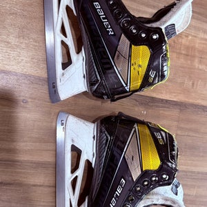 2020 Bauer Supreme 3S Hockey Goalie Skates Regular Width Size 4 (Used)