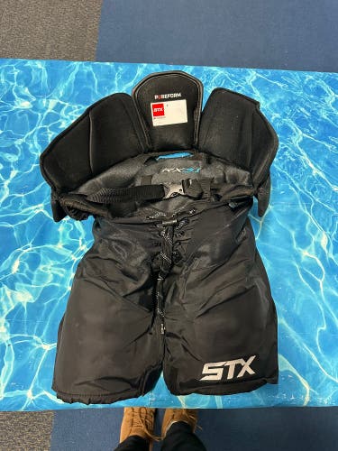Junior Medium STX Surgeon RX3.1 Hockey Pants (Used)