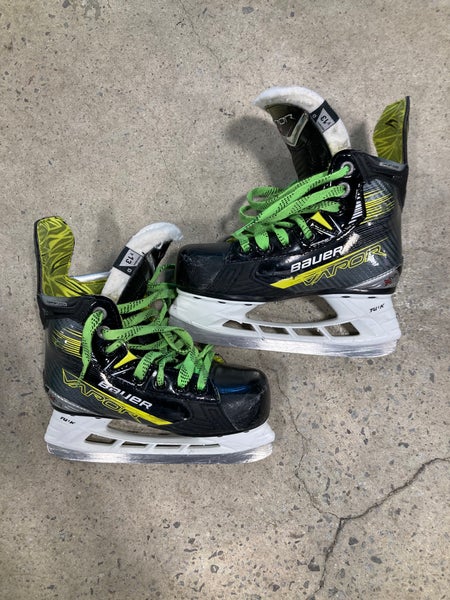 Youth Bauer Vapor X4 Hockey Skates | Size 13