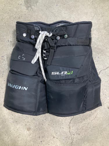 Black Intermediate XL Vaughn Ventus SLR4 Hockey Goalie Pants (Used)