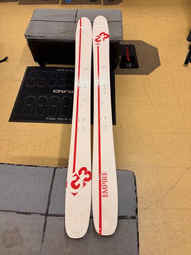 183 cm G3 Skis (Used)