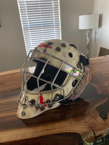 Senior Large Coveted Mask Goalie Mask (Used)