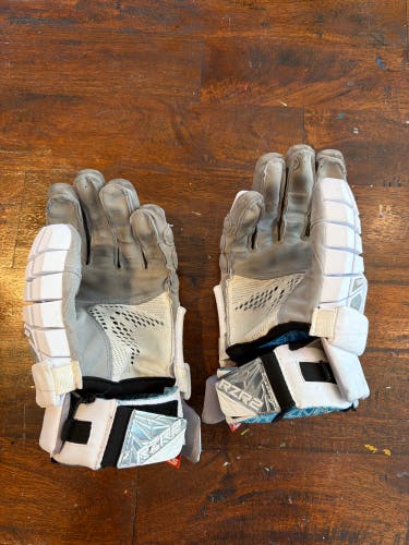 STX Surgeon RZR2 Lacrosse Gloves Extra Large (Used)