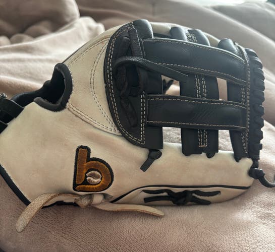 Infield RH Next Play Baseball Glove 11.5" (Used)